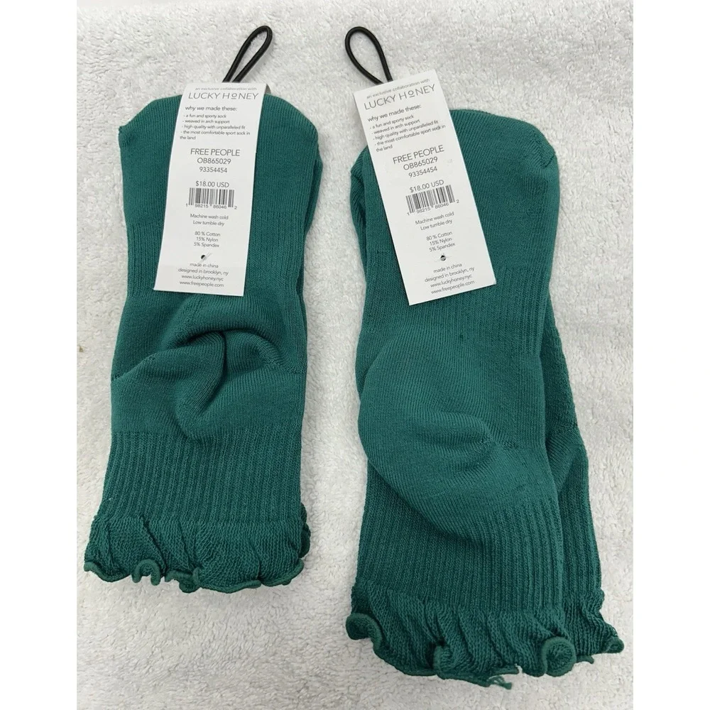 Free People Movement Womens Size OS Green Classic Ruffle Lucky Honey Ankle Socks